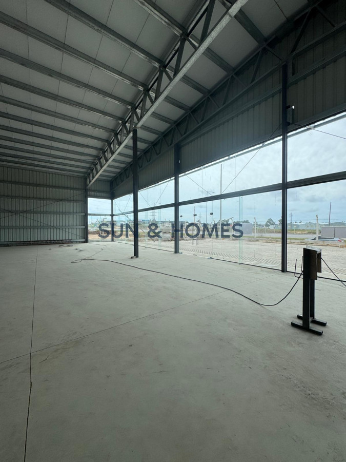 Local Comercial ID.417 - Espectacular alquiler de local de 248 mts, en nuevo Polo Logistico a metros de Sodimac sobre Ruta Perimetral