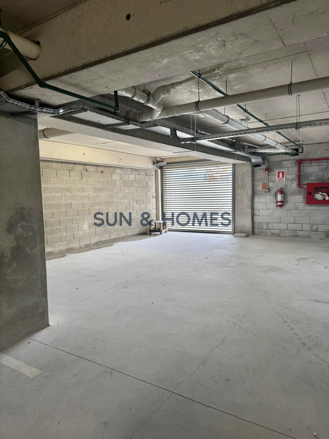Local Comercial ID.492 - Cocheras NC en alquiler 