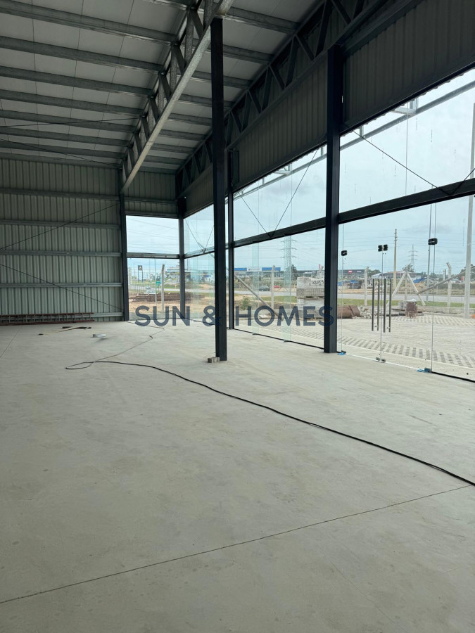 Local Comercial ID.417 - Espectacular alquiler de local de 248 mts, en nuevo Polo Logistico a metros de Sodimac sobre Ruta Perimetral