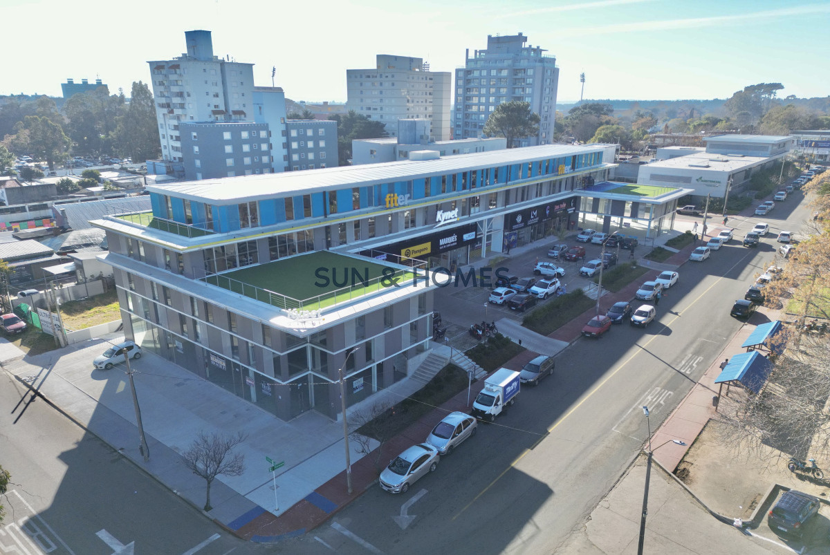 Local Comercial ID.492 - Cocheras NC en alquiler 