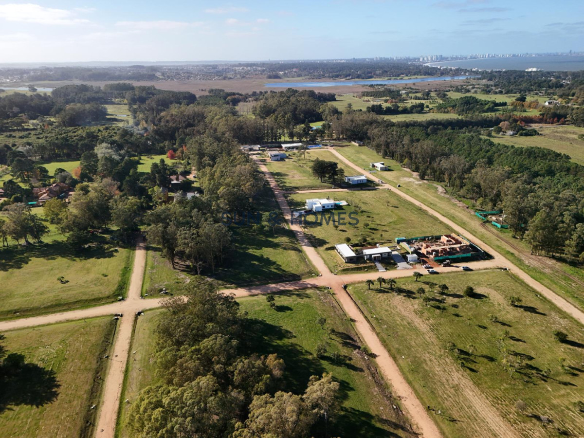 Terreno ID.287 - Oportunidad terrenos de 1.000 mts financiados hasta en 5 años en barrio cerrado con servicios en Punta Ballena