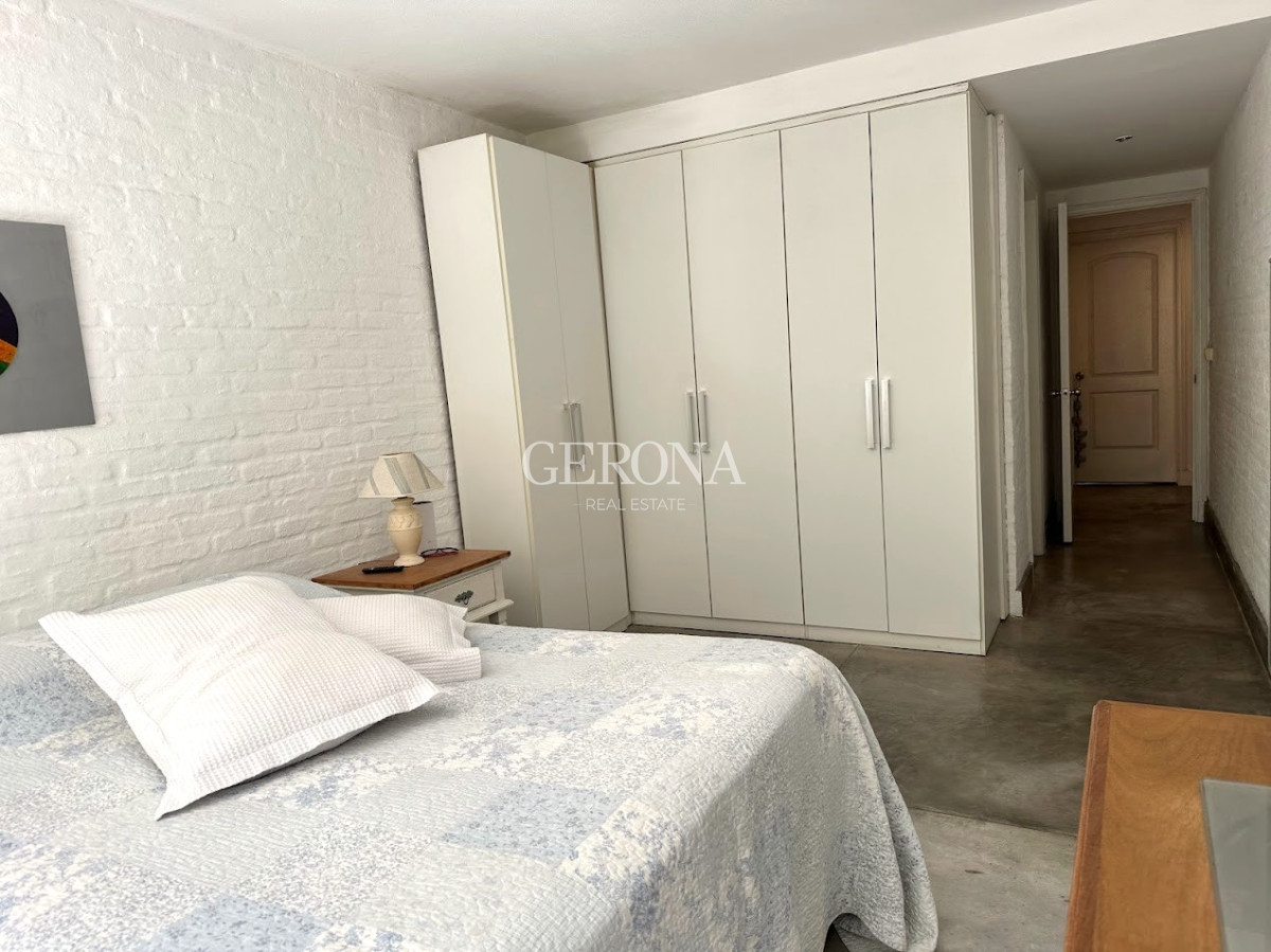 Apartamento ID.194 - Venta Apartamento de 3 dormitorios y 2 garajes en Haras del Lago