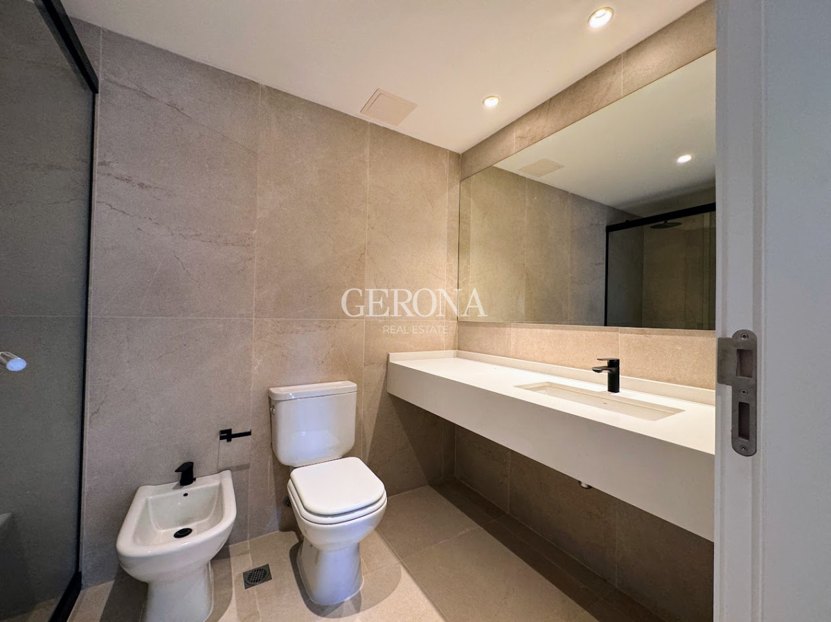 Apartamento ID.227 - Venta apartamento de 2 dormitorios en Barrio Privado; Montevideo.