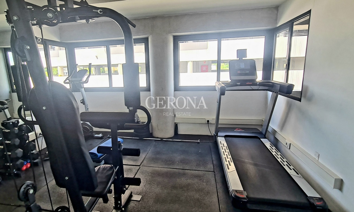 Apartamento ID.102 - Venta Apartamento de 3 dormitorios en Zona de Lagos. 