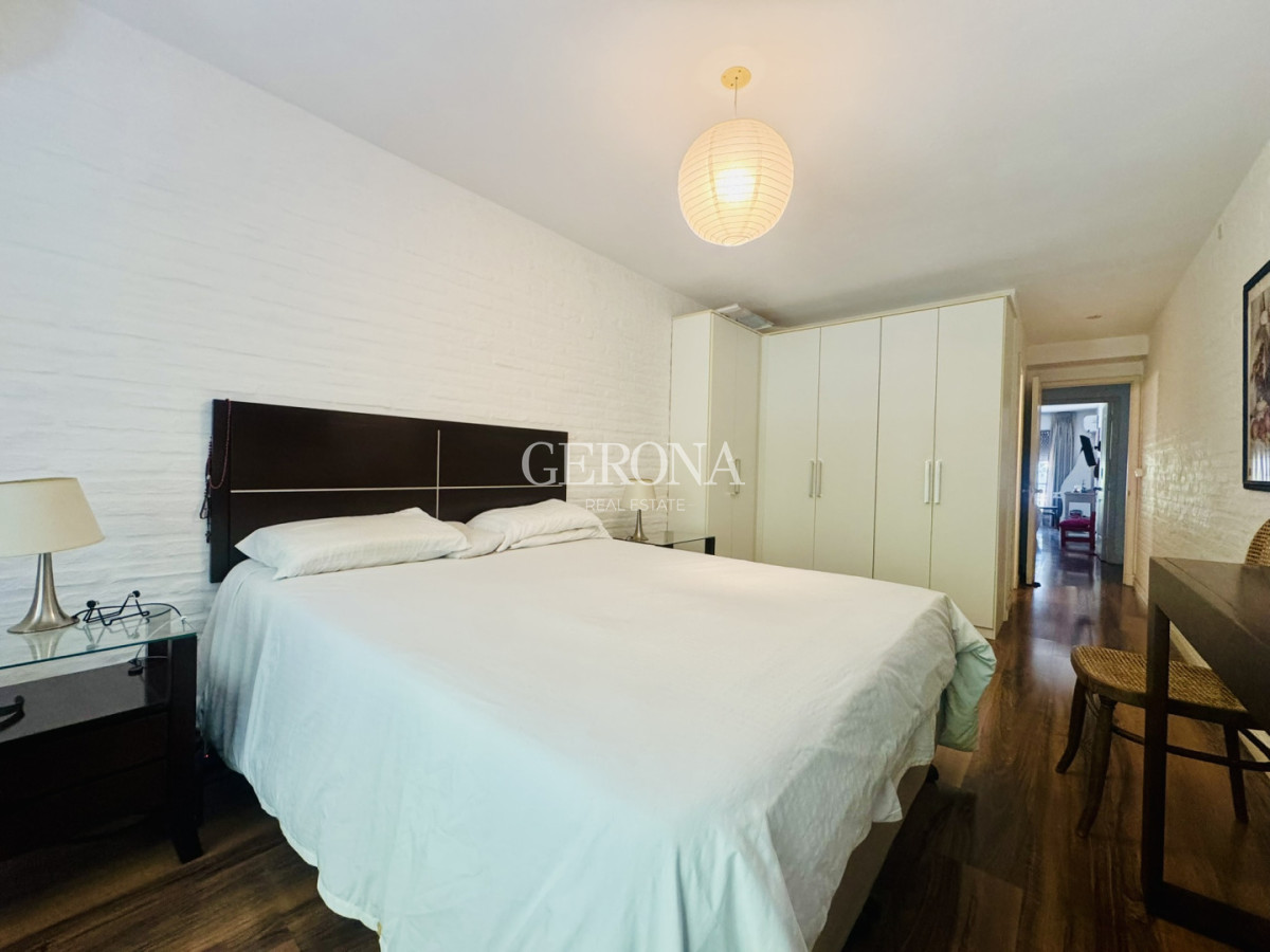 Apartamento ID.294 - Venta apartamento de 3 dormitorios y cochera en Barrio Privado.