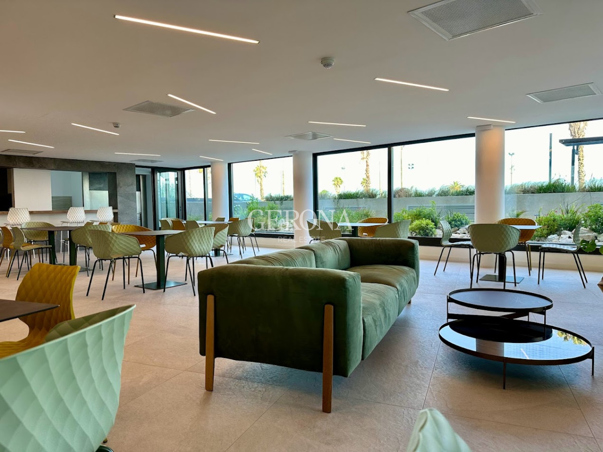 Apartamento ID.195 - Venta apartamento en edifico premium de dos dormitorios y garaje: Punta Carretas.