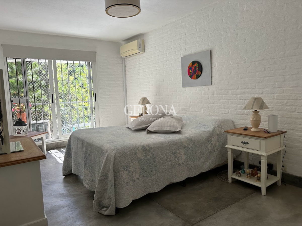 Apartamento ID.194 - Venta Apartamento de 3 dormitorios y 2 garajes en Haras del Lago