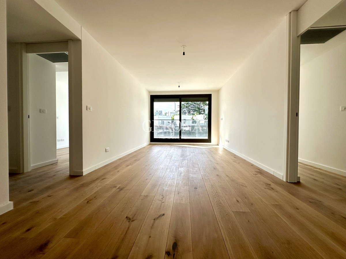 Apartamento ID.195 - Venta apartamento en edifico premium de dos dormitorios y garaje: Punta Carretas.