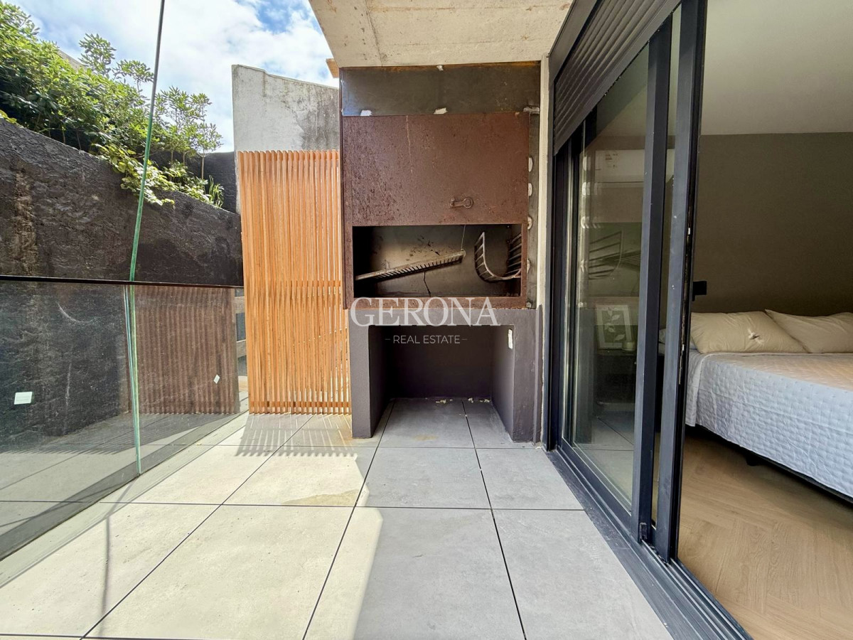 Apartamento ID.293 - Venta Apartamento de dos dormitorios, garaje y vista al mar en Buceo