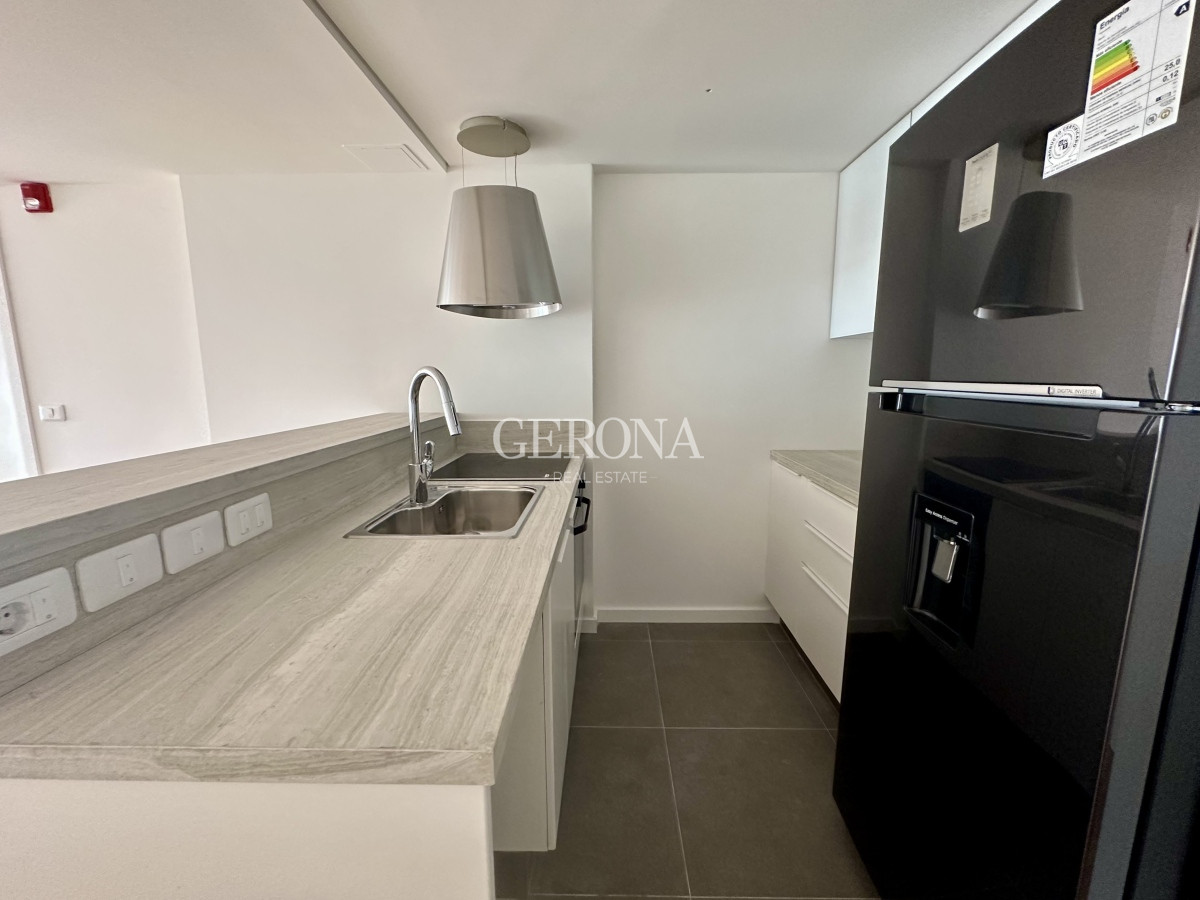 Apartamento ID.195 - Venta apartamento en edifico premium de dos dormitorios y garaje: Punta Carretas.