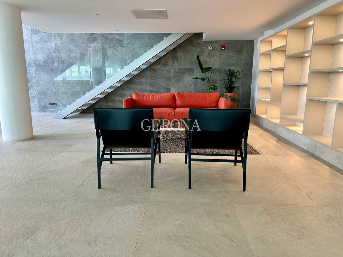 Apartamento ID.195 - Venta apartamento en edifico premium de dos dormitorios y garaje: Punta Carretas.