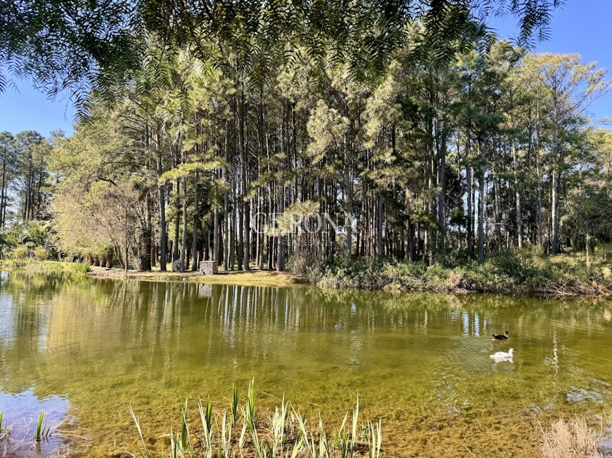 Apartamento ID.194 - Venta Apartamento de 3 dormitorios y 2 garajes en Haras del Lago