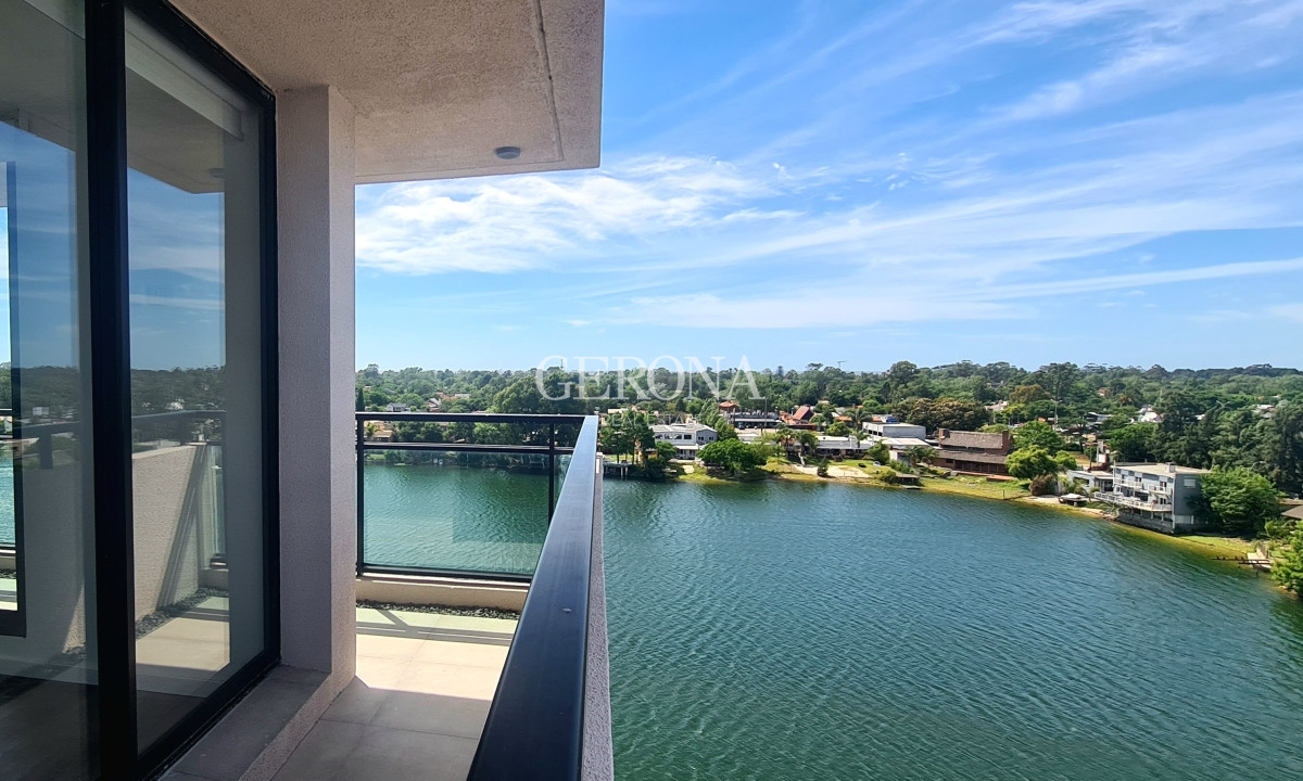 Apartamento ID.102 - Venta Apartamento de 3 dormitorios en Zona de Lagos. 