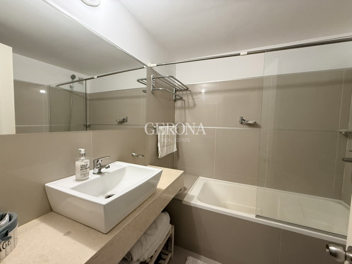 Apartamento ID.294 - Venta apartamento de 3 dormitorios y cochera en Barrio Privado.