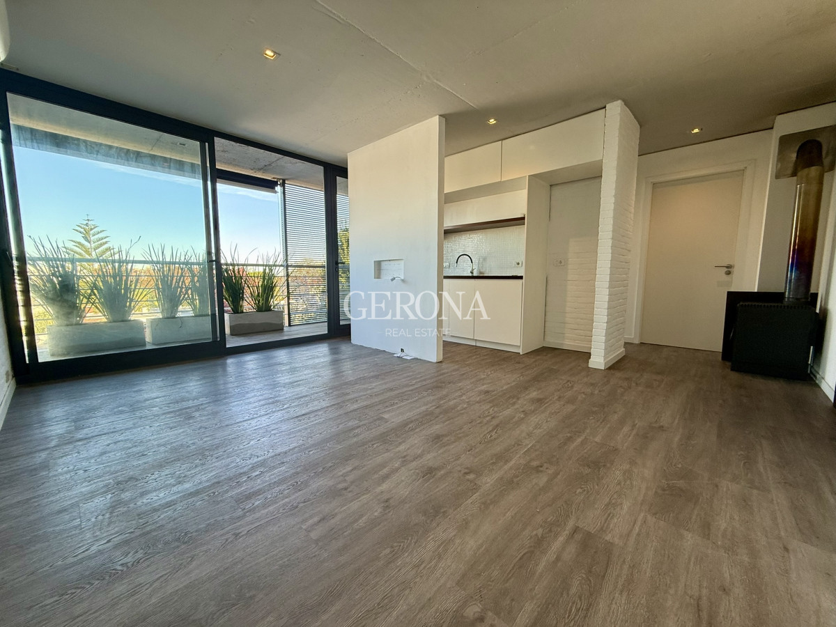 Apartamento ID.267 - Venta Apartamento de un dormitorio y garaje en Malvín