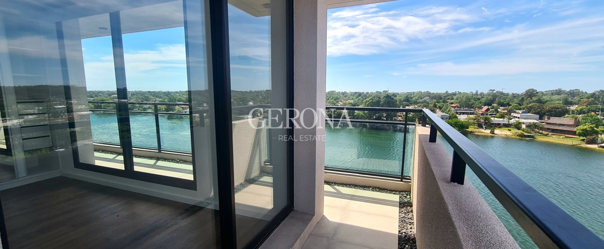 Apartamento ID.102 - Venta Apartamento de 3 dormitorios en Zona de Lagos. 
