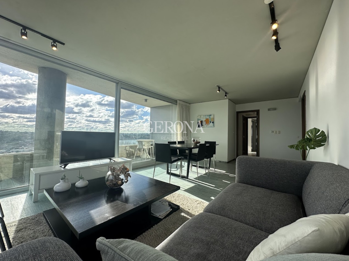 Apartamento ID.114 - Venta de Apartamento de 2 Dormitorios en Carrasco
