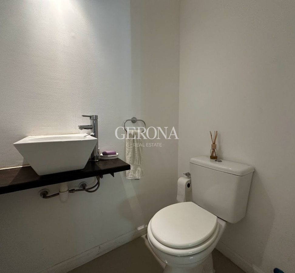 Apartamento ID.194 - Venta Apartamento de 3 dormitorios y 2 garajes en Haras del Lago
