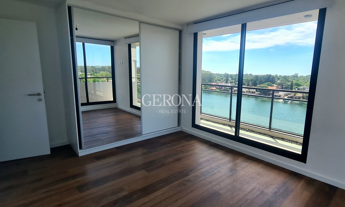Apartamento ID.102 - Venta Apartamento de 3 dormitorios en Zona de Lagos. 