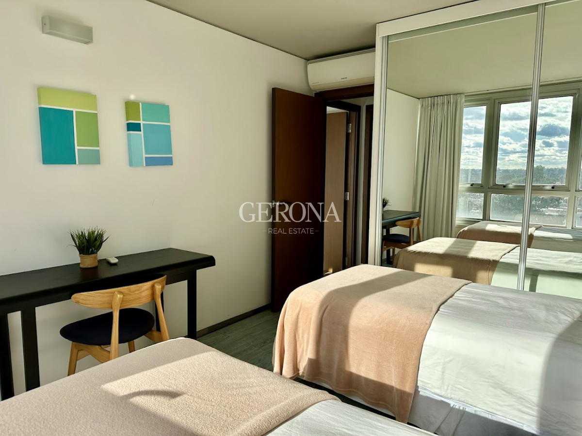 Apartamento ID.114 - Venta de Apartamento de 2 Dormitorios en Carrasco