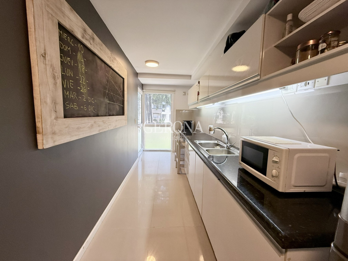 Apartamento ID.294 - Venta apartamento de 3 dormitorios y cochera en Barrio Privado.