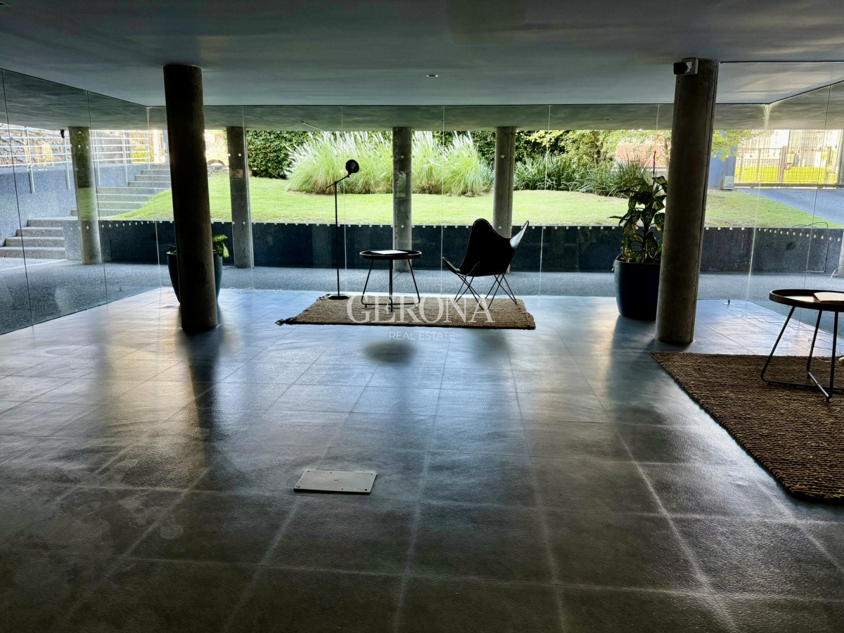 Apartamento ID.267 - Venta Apartamento de un dormitorio y garaje en Malvín