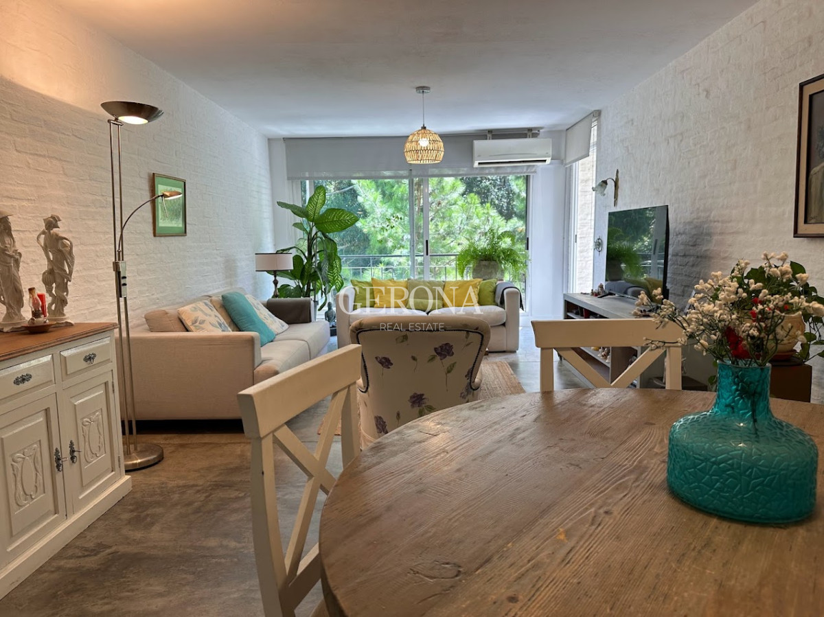 Apartamento ID.194 - Venta Apartamento de 3 dormitorios y 2 garajes en Haras del Lago