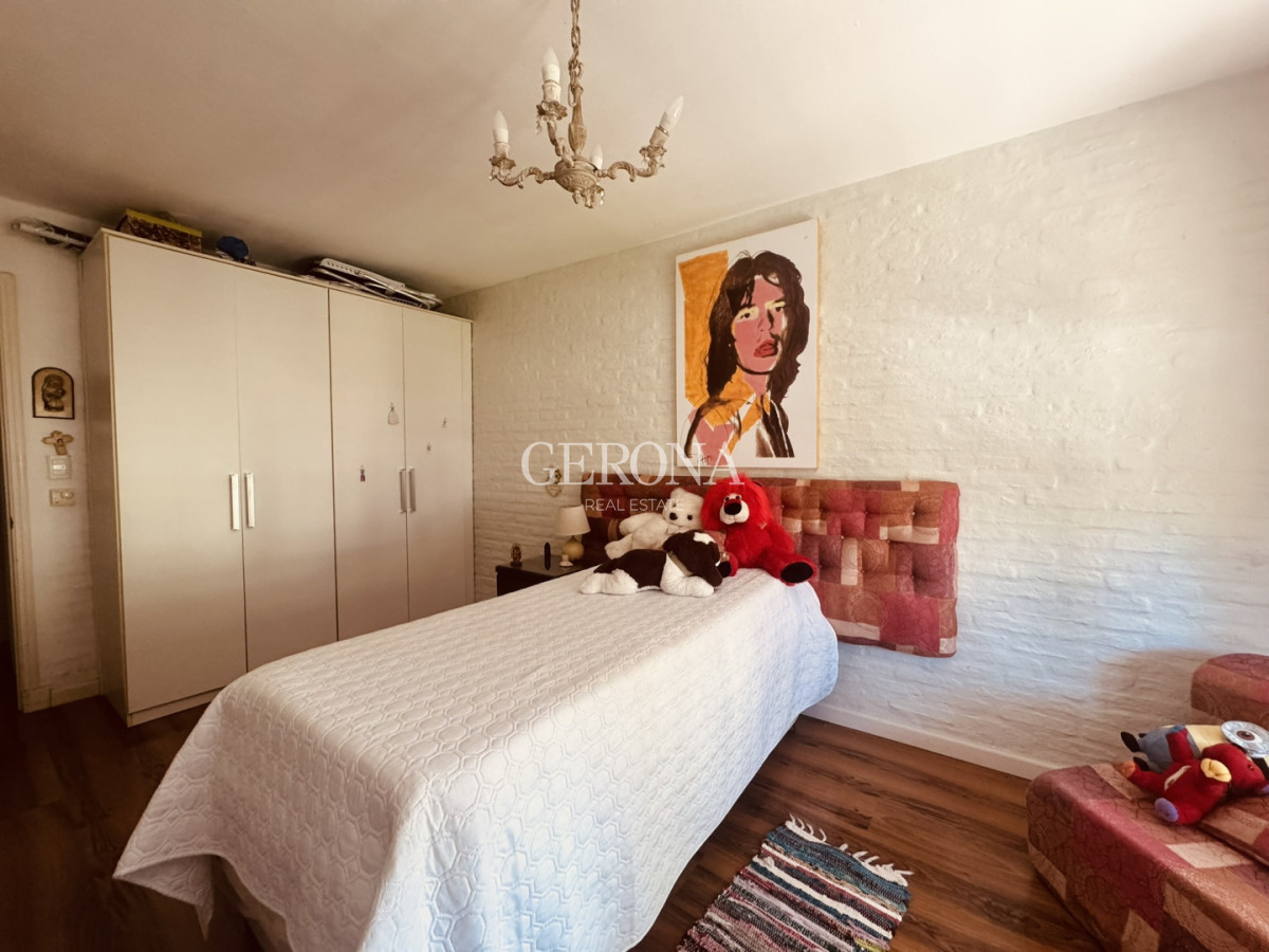 Apartamento ID.294 - Venta apartamento de 3 dormitorios y cochera en Barrio Privado.