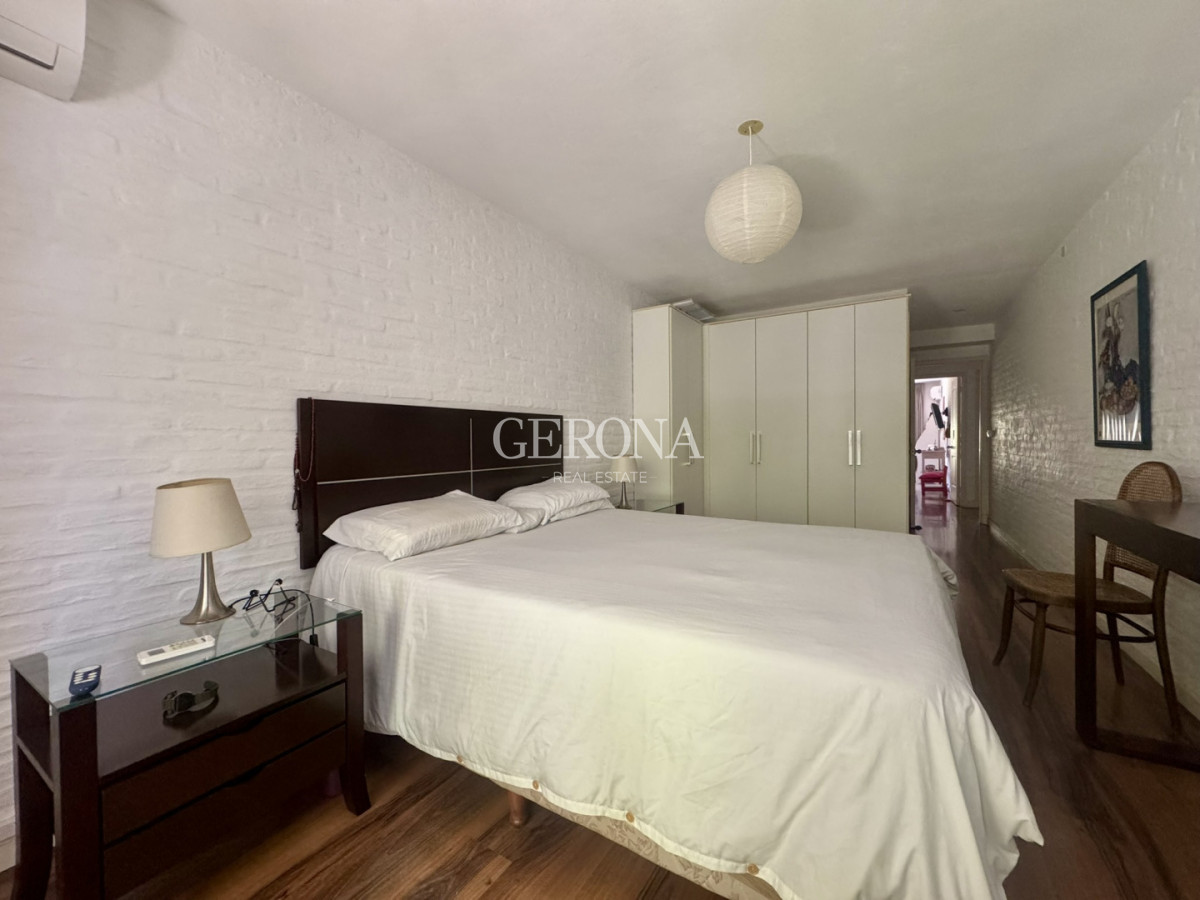 Apartamento ID.294 - Venta apartamento de 3 dormitorios y cochera en Barrio Privado.