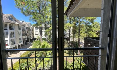 Venta Apartamento de 3 dormitorios y 2 garajes en Haras del Lago