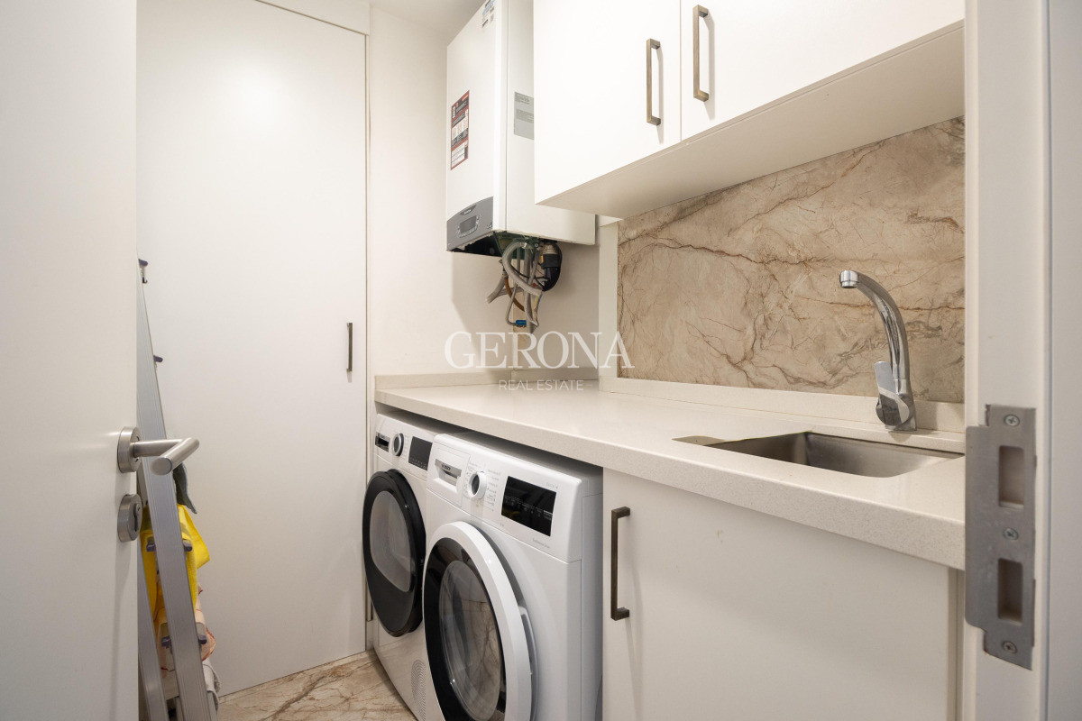 Casa ID.286 - Venta casa de 4 dormitorios en Punta Gorda. Amoblada.