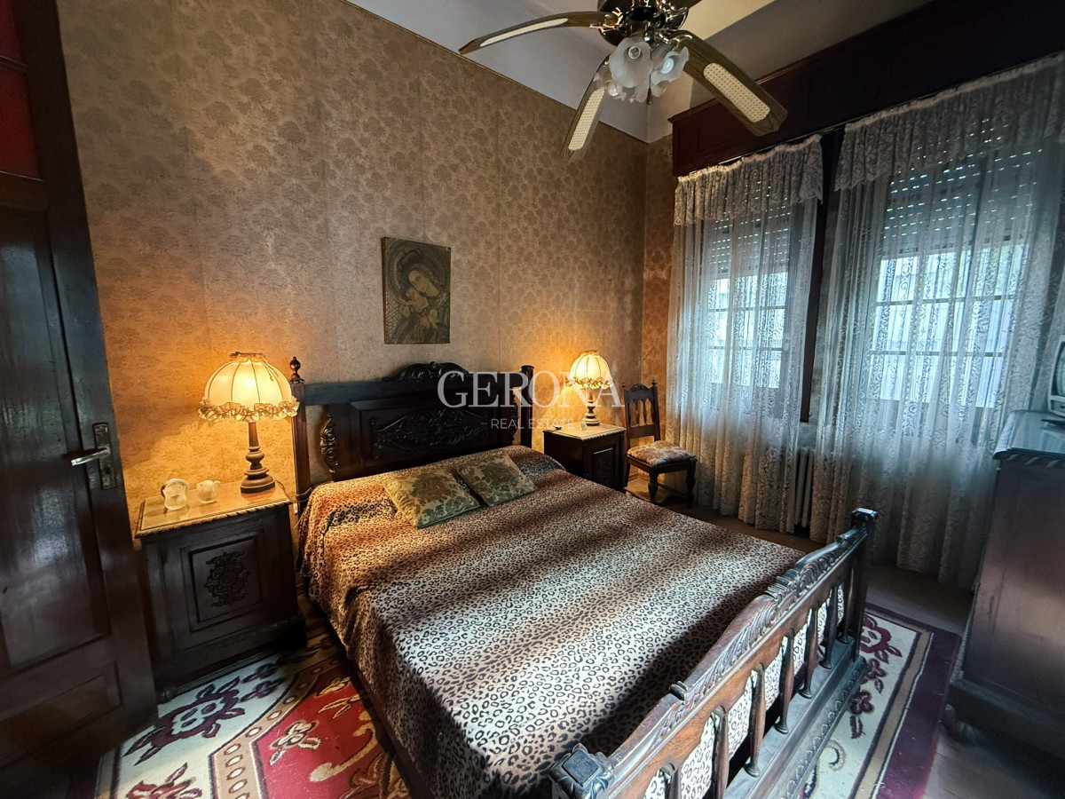 Casa ID.288 - Alquiler casa de 4 dormitorios y garaje en Pocitos, ideal empresa