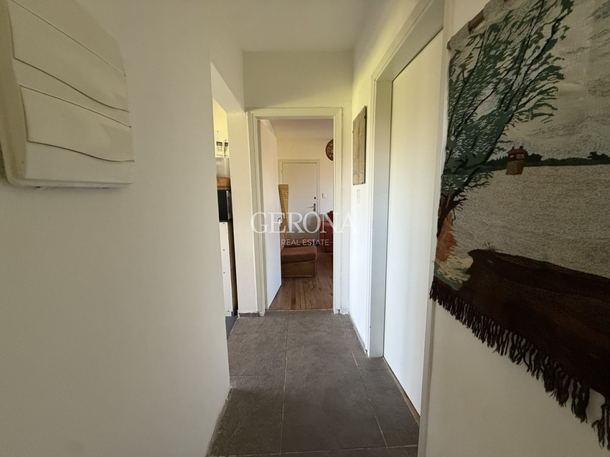 Casa ID.318 - Venta casa de dos dormitorios y gran fondo en Solymar Norte.