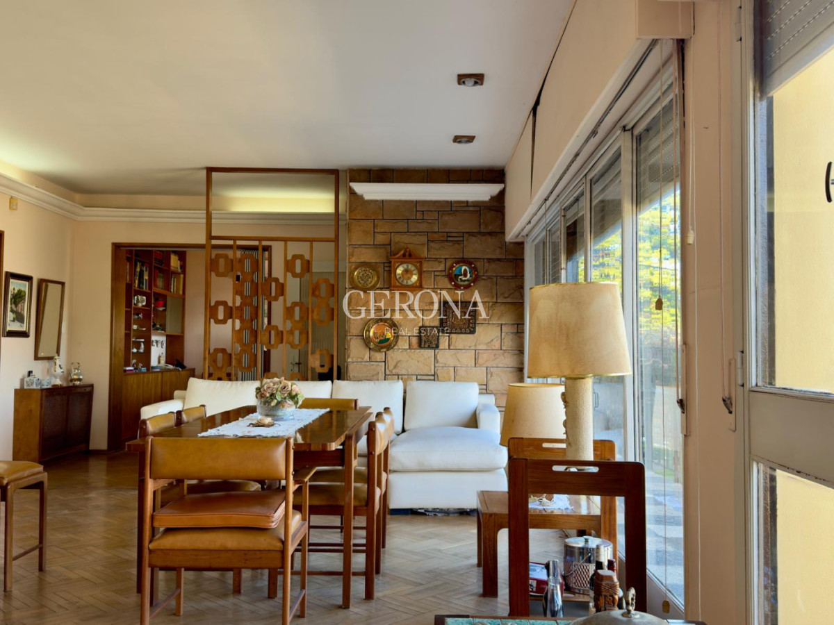 Casa ID.301 - Alquiler Casa para empresa en Punta Gorda