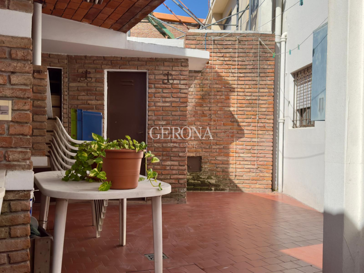 Casa ID.301 - Alquiler Casa para empresa en Punta Gorda