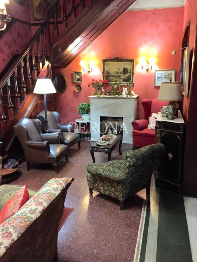 Casa ID.288 - Alquiler casa de 4 dormitorios y garajes en la mejor ubicación de Pocitos, ideal Empresa.