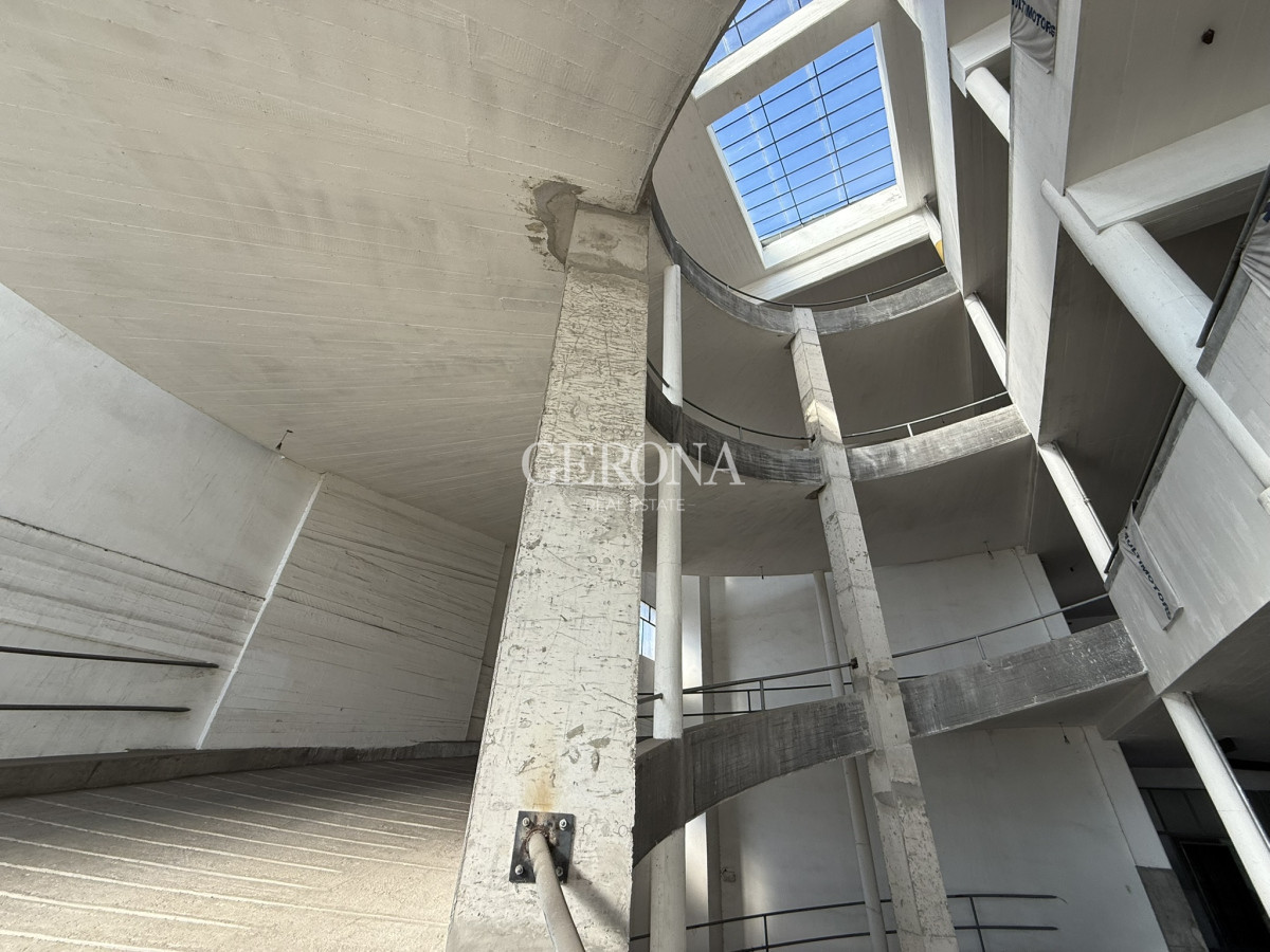 Local Comercial ID.278 - Alquiler Local, showroom, depósito, cowork en Aguada