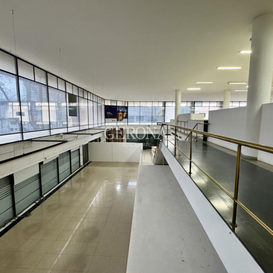 Local Comercial ID.278 - Alquiler Local, showroom, depósito, cowork en Aguada