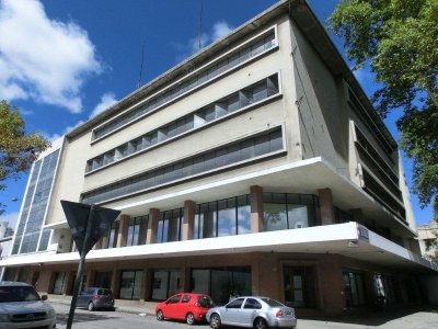 Alquiler Local Comercial en Aguada