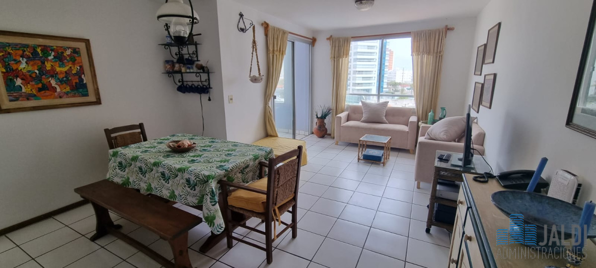 Apartamento ID.123 - APARTAMENTO EN VENTA SOBRE AV. CHIVERTA