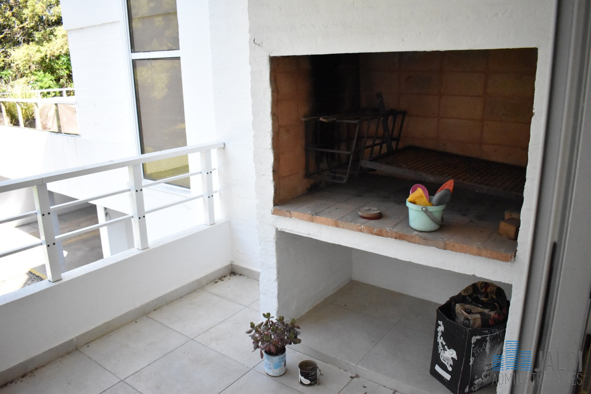 Apartamento ID.2 - EN VENTA APTO. DOS DORMITORIOS - PARADA 23 BRAVA