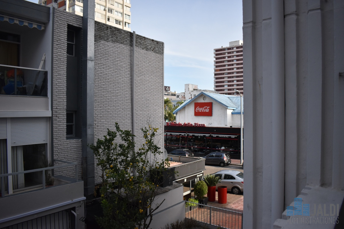 Apartamento ID.105 - APARTAMENTO EN VENTA PENINSULA DOS DORMITORIOS 