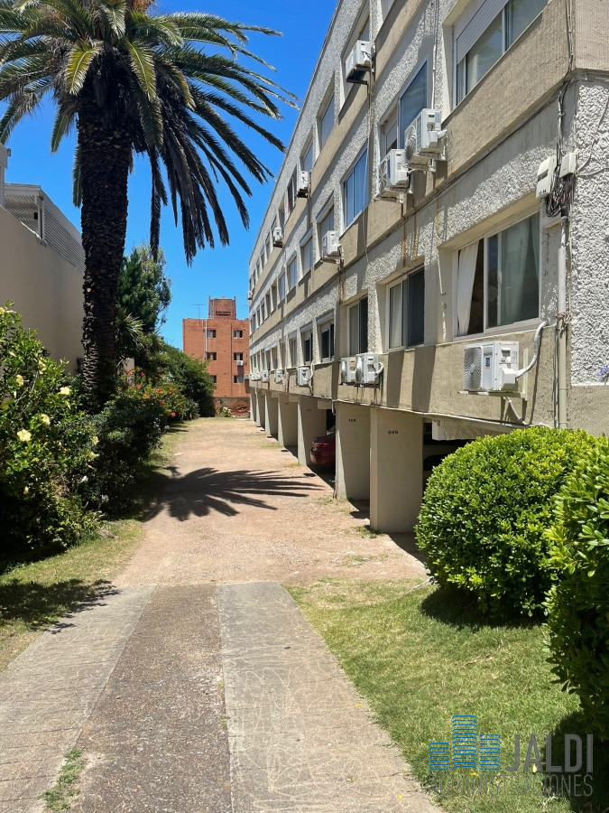 Apartamento ID.71 - EN VENTA APTO PENINSULA 1 DORMITORIO Y MEDIO