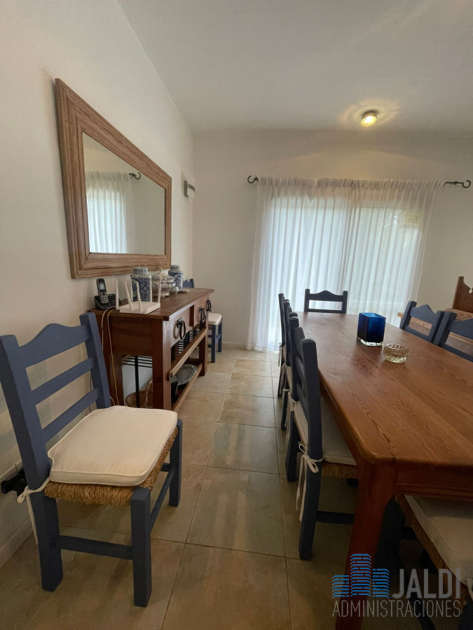Casa ID.129 - Casa en La Barra, La Barra