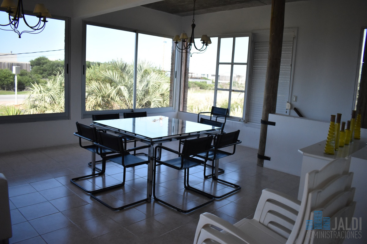 Casa ID.93 - CASA EN VENTA PRIMERA LÍNEA LA JUANITA 