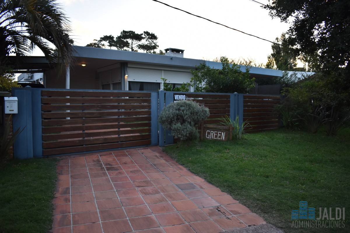 Casa ID.95 - CASA EN VENTA BARRIO CANTEGRIL 