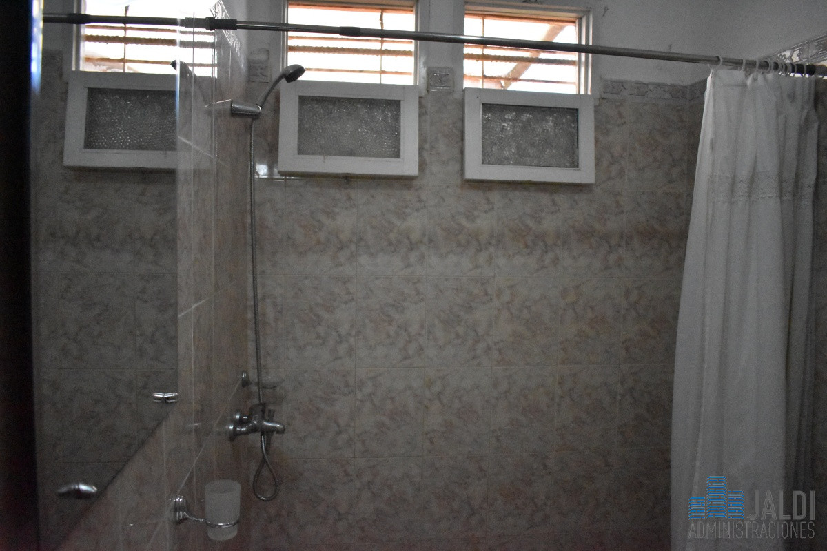 Casa ID.93 - CASA EN VENTA PRIMERA LÍNEA LA JUANITA 