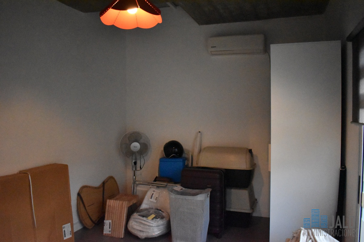 Casa ID.95 - CASA EN VENTA BARRIO CANTEGRIL 