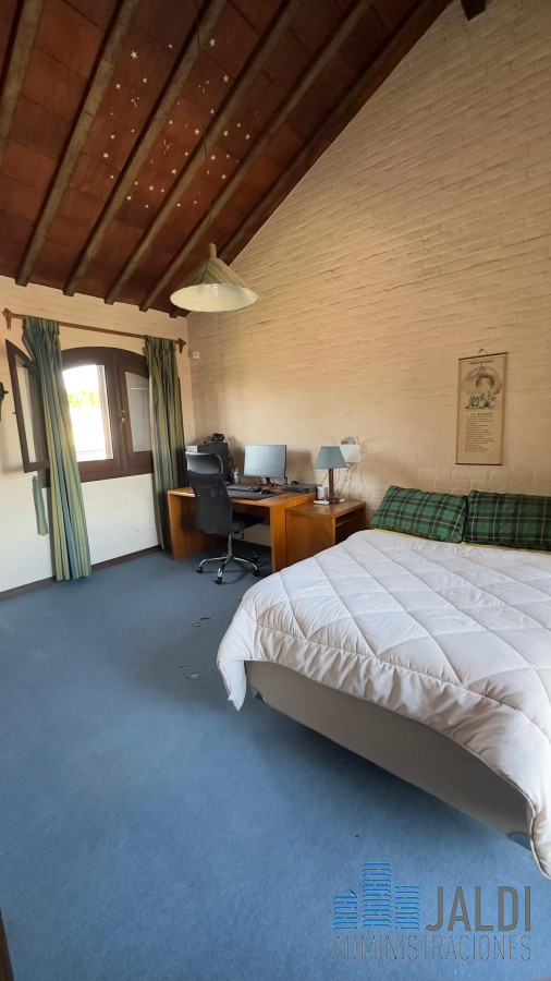 Casa ID.135 - CASA DE DOS PLANTAS EN VENTA SAN CARLOS