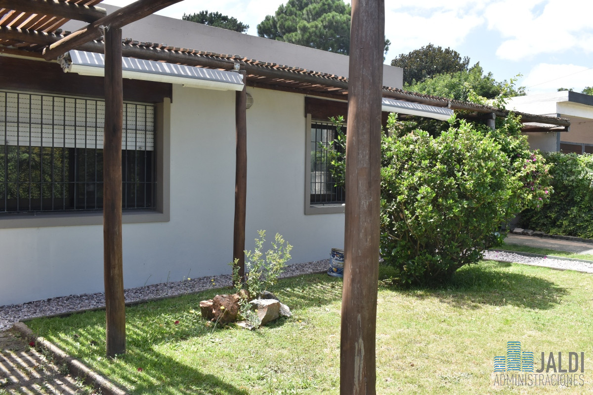 Casa ID.127 - CASA EN VENTA EN ESTEREL